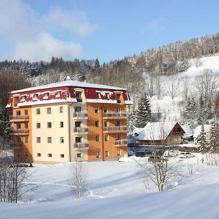 Apartman Skrovanova Horni Lipova Exterior foto